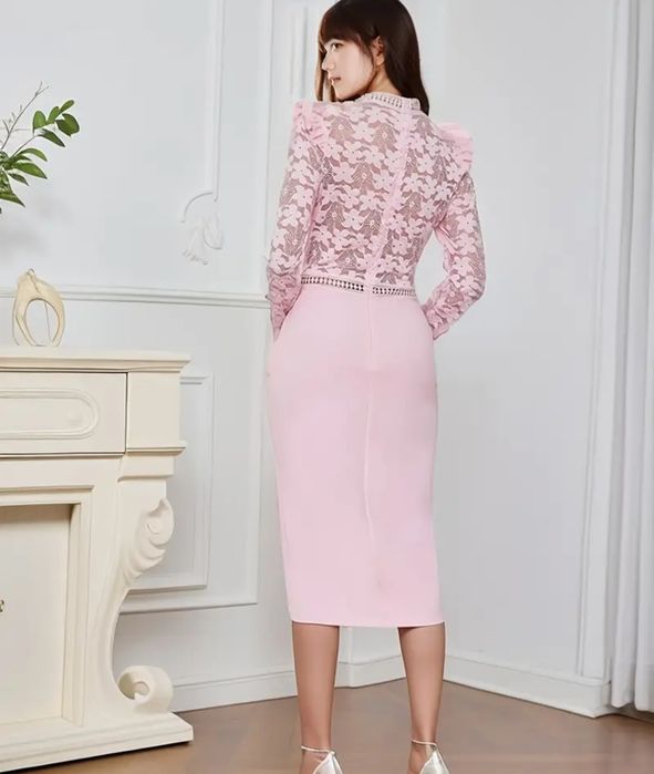 Дамска розова рокля