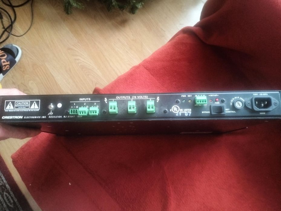 Statie amplificare profesională Crestron