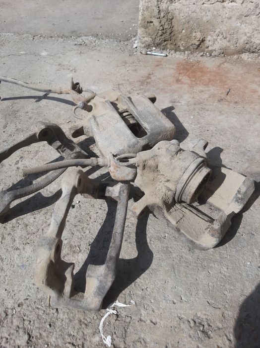 Тормозные супорта пассат б3