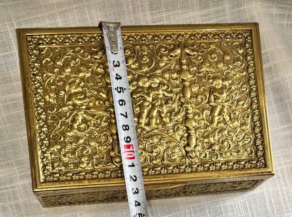 Сет от кутия за пури, запалка и съд за тютюн от месинг/бронз