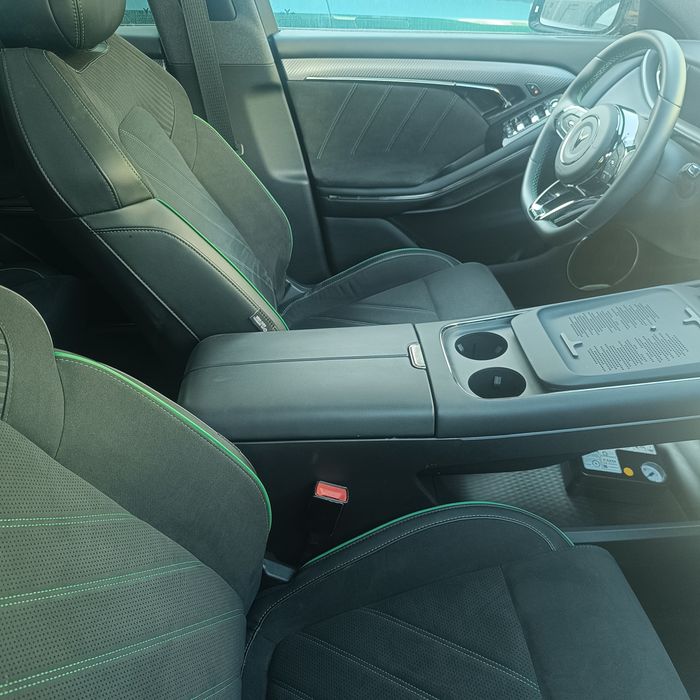 Voyah free full gibrid