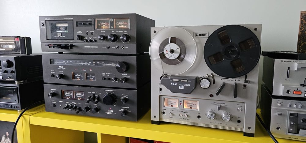 Superbă Linie Vintage Akai AM 2600, Akai GXC 709d, Akai AT 2400