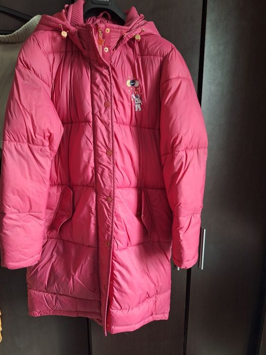 Дълго зимно яке.