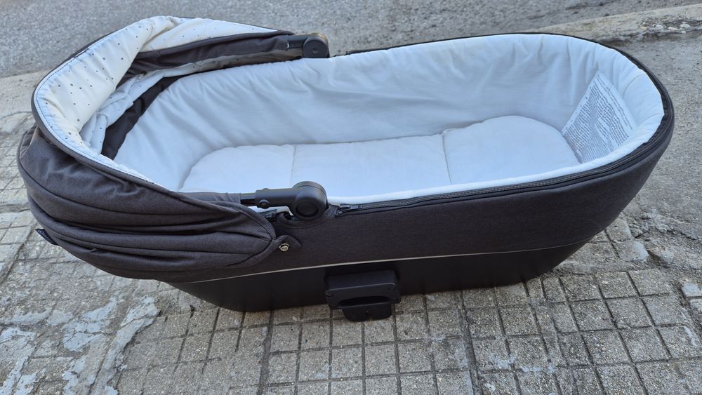 Детска количка  3 в 1