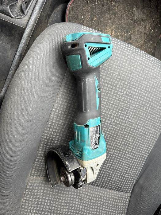 Makita ударен винтоверт, безчетков шлайф, зарядно и батерия 3ah