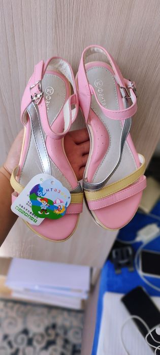 Детская босоножка