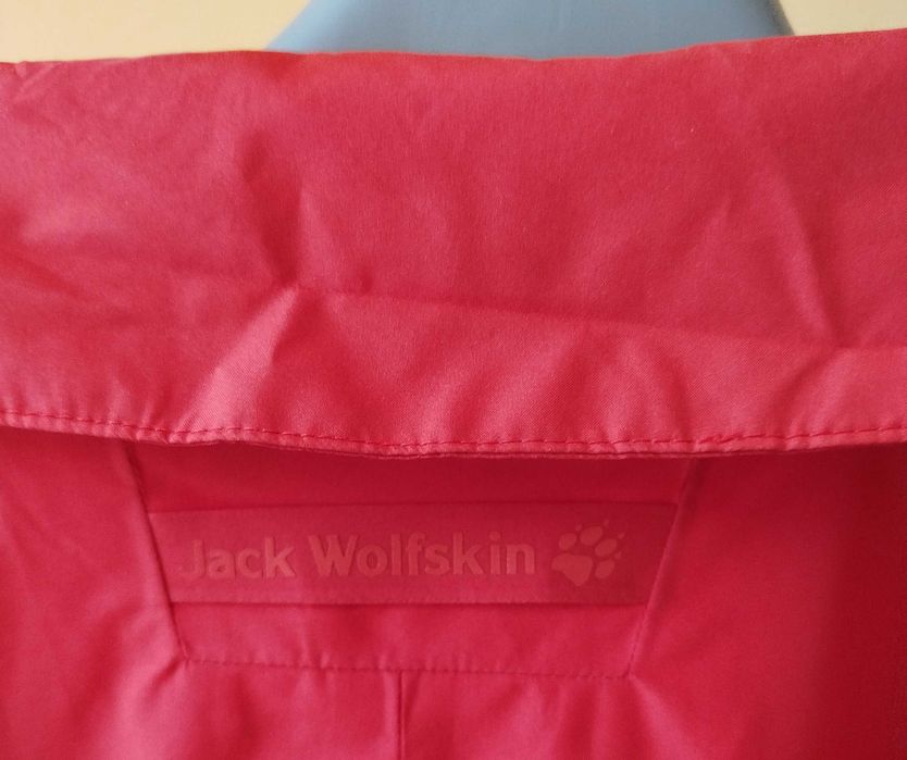 дамско яке Jack Wolfskin- XL- червено- водоустойчиво- ветроустойчиво-