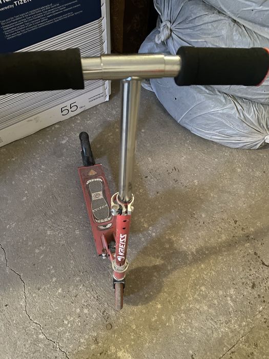 Продам детские самокаты