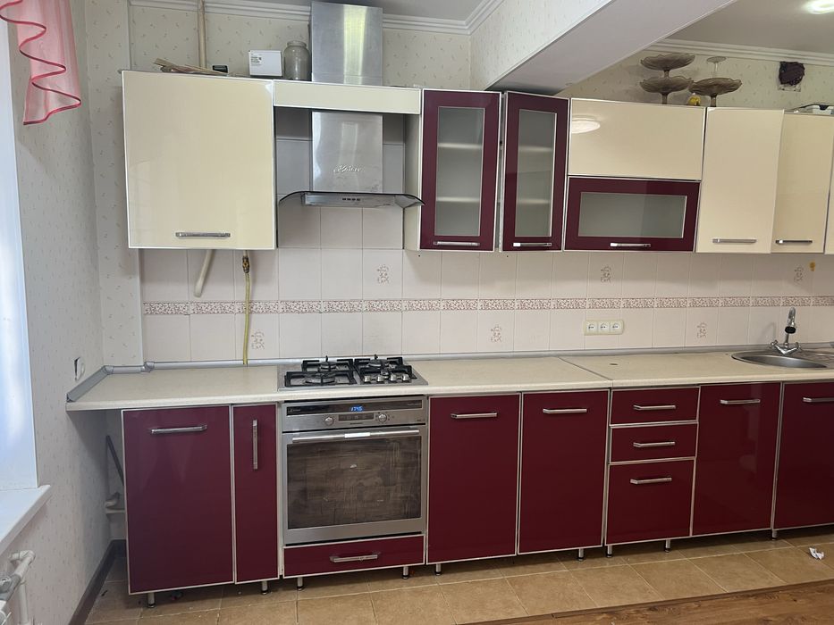 продается кухонный гарнитур
