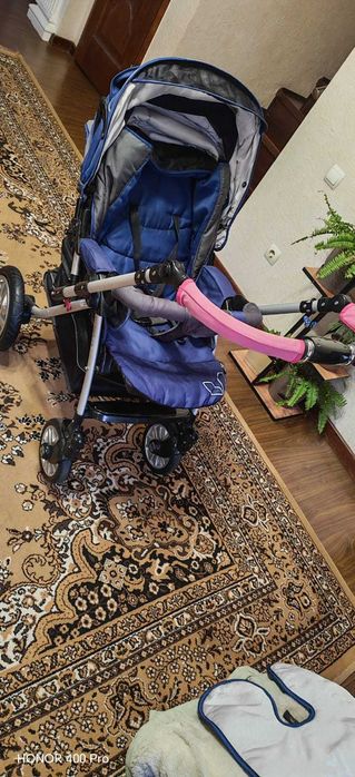 Прогулочная коляска (зима-лето)