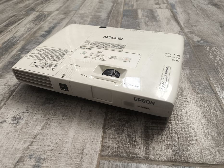 Продается проектор Epson