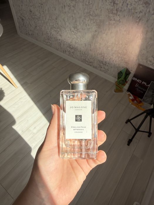 Jo malone english pear & freece