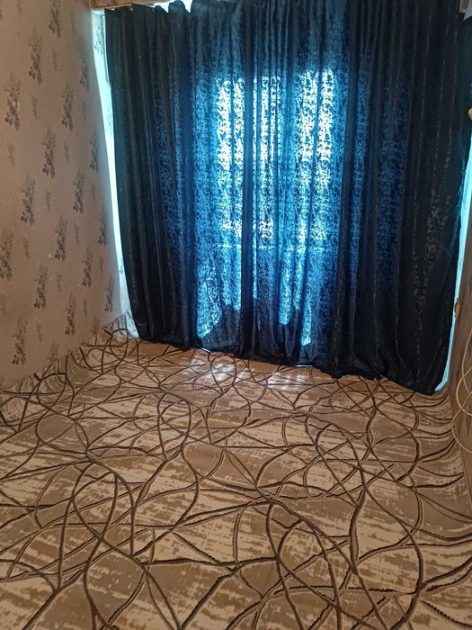 Квартира топширамиз Бектемирский район профи университет орка томони