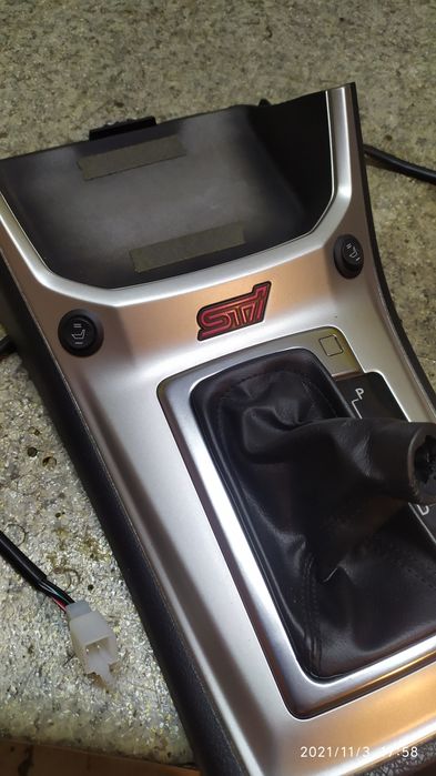 Подогрев сидений .