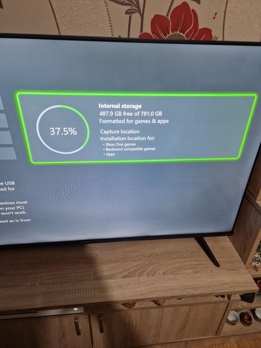 Consola Xbox One S 1Terra cu cabluri și Joystick original