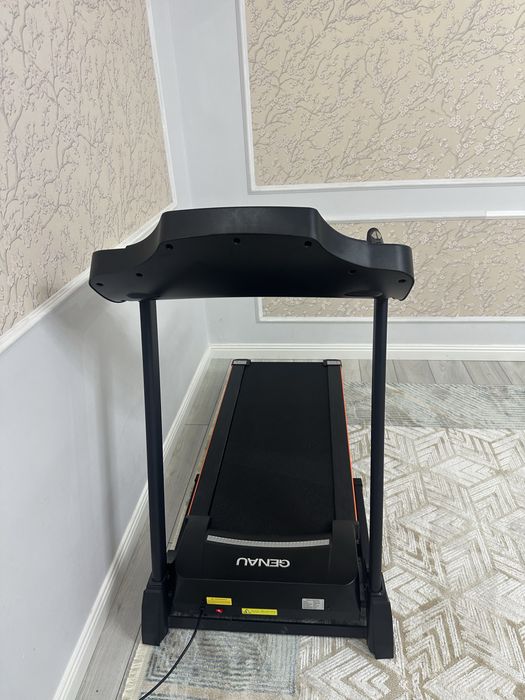 Беговая дорожка Genau