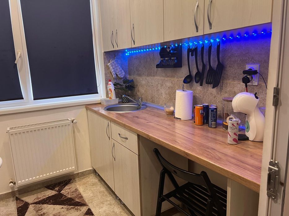 Vând garsoniera Militari Residence