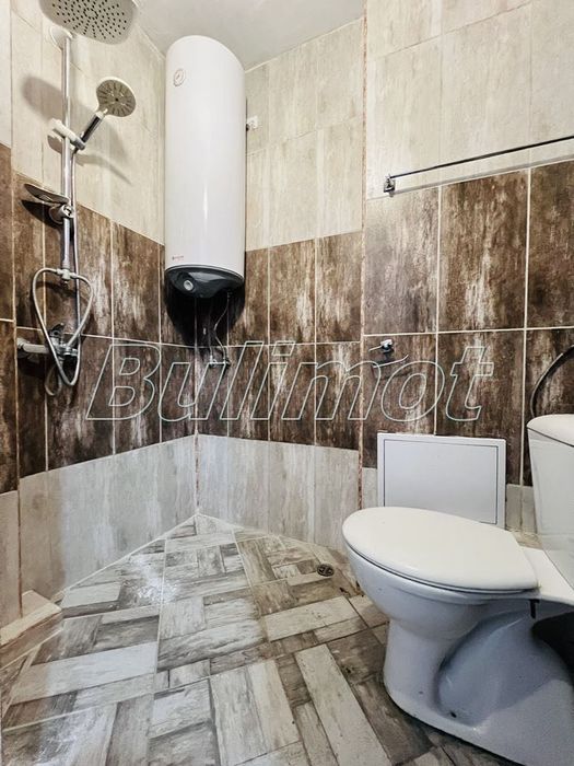 Тристаен апартамент кв.Младост