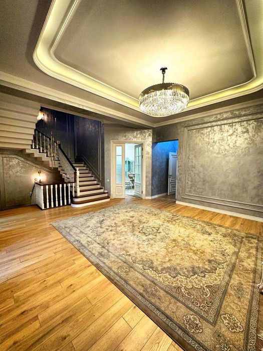 Сдаётся новый евро Дом на Бадамзар махалля! Юнусабадский район!