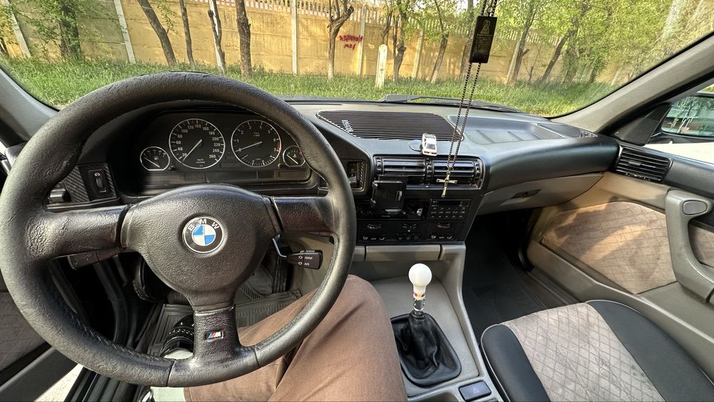 Bmw 520 E34 M50B25