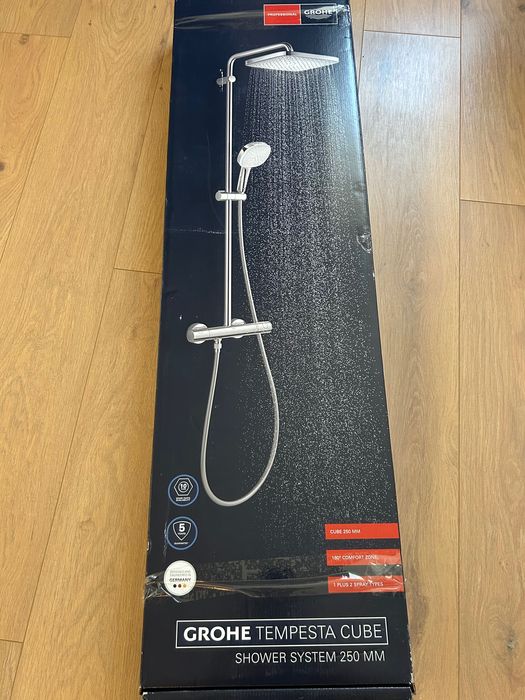 Sistem de dus Grohe Tempesta Cube 250
