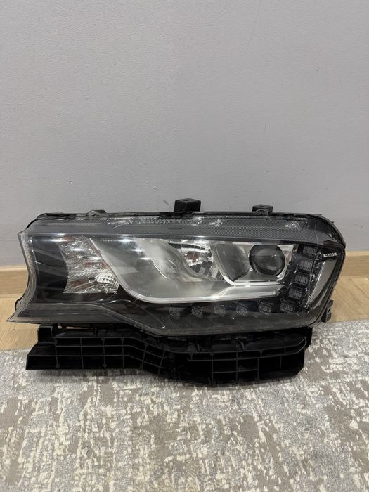 Левая фара на HAVAL H6 C