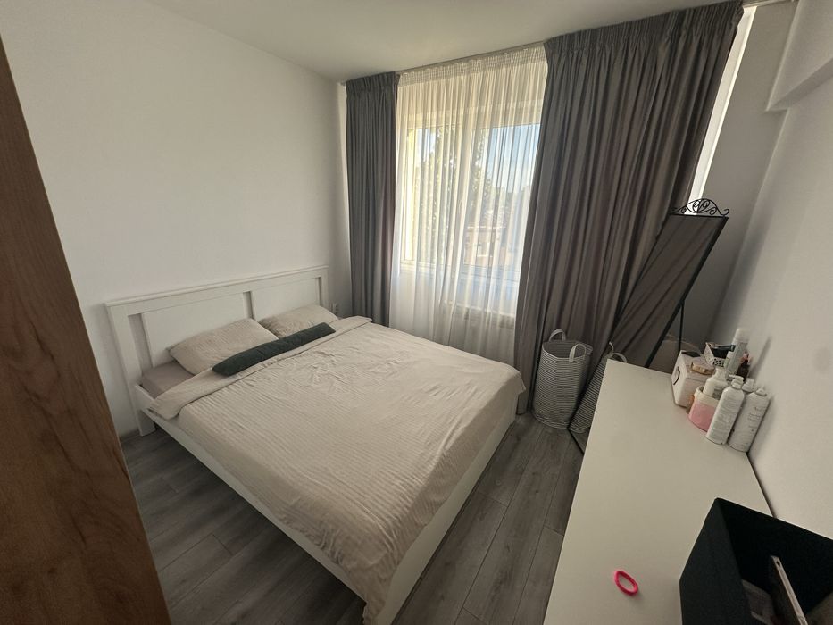 Proprietar Schimb cu teren de minim 300 mp apartament 3 camere Sector 1 – Bd. Dinicu Golescu, 1 minut de Metrou Basarab