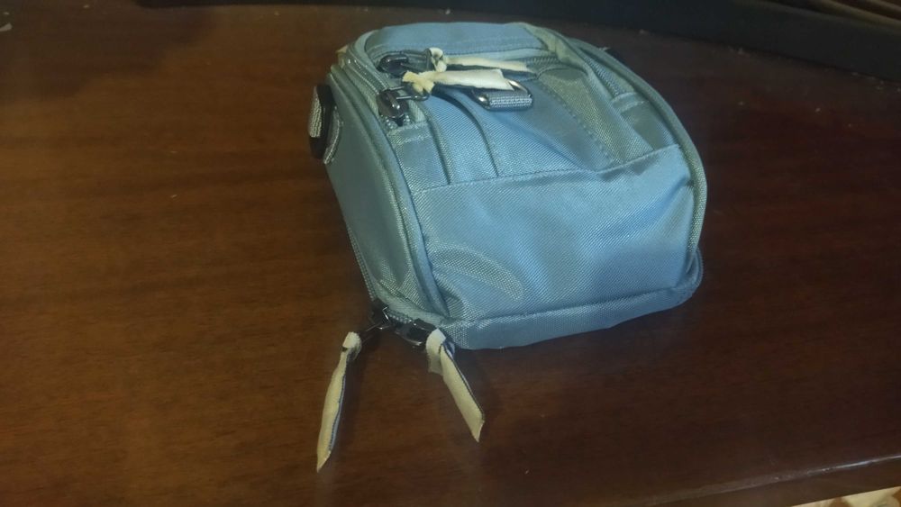 Мъжка чанта през рамо