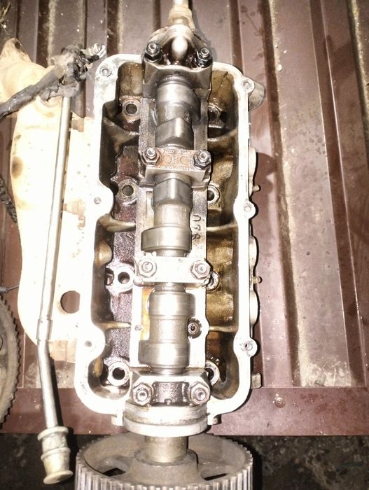 ГБЦ Ауди 100 с4.