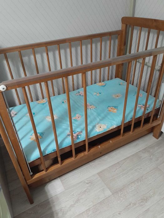 Манеж детский деревянный