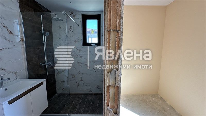 Продава се Къща в с. Приселци, Област Варна - 169 кв.м за 1395 €/кв.м - Снимка #9