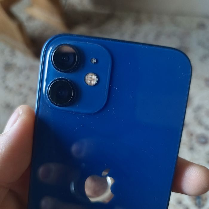 Продам либо обмен 12 mini iPhone