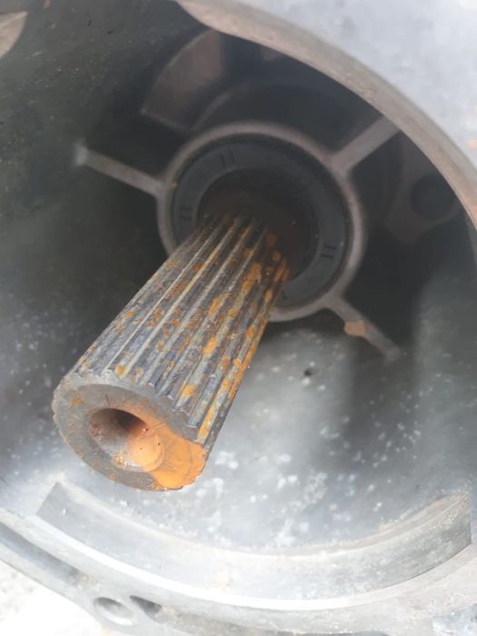 Продам коробку механика KIA Sorento