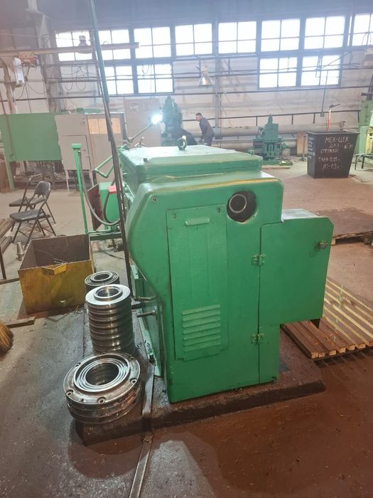 Продам токарный станок 1М63Ф101