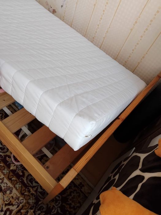 Кровать детская дерево