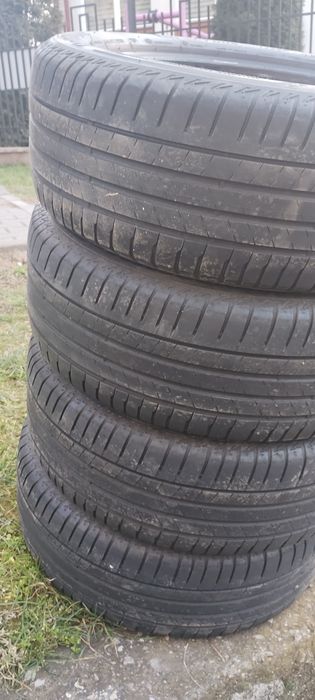 Roti complete aliaj iarna 205/55/16 + 4 anvelope vara 205/55/16