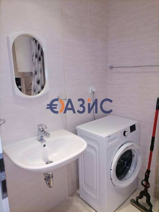 Продава се Двустаен апартамент в Созопол - 56 кв.м за 1606 €/кв.м - Снимка #9