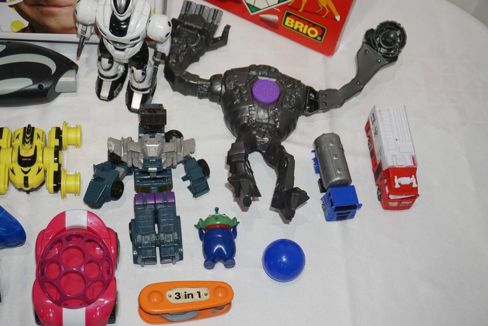 Лот от Детски играчки и Бордови игри