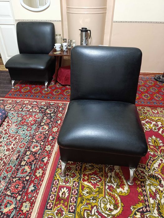 Кресло прочная б/у