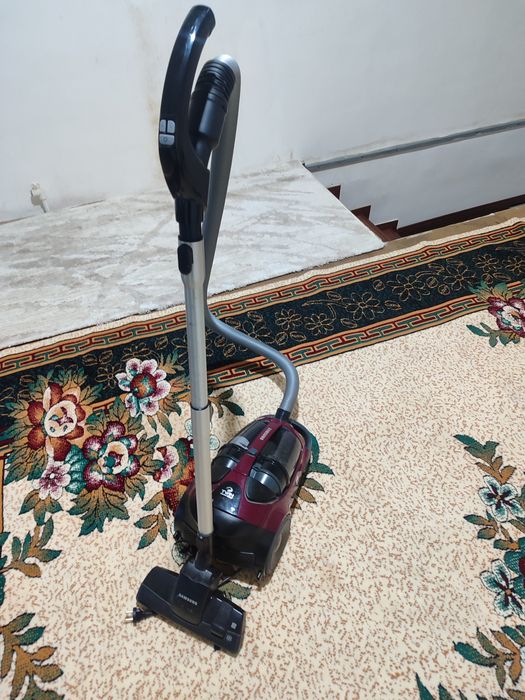 Пылесос SAMSUNG 2000W