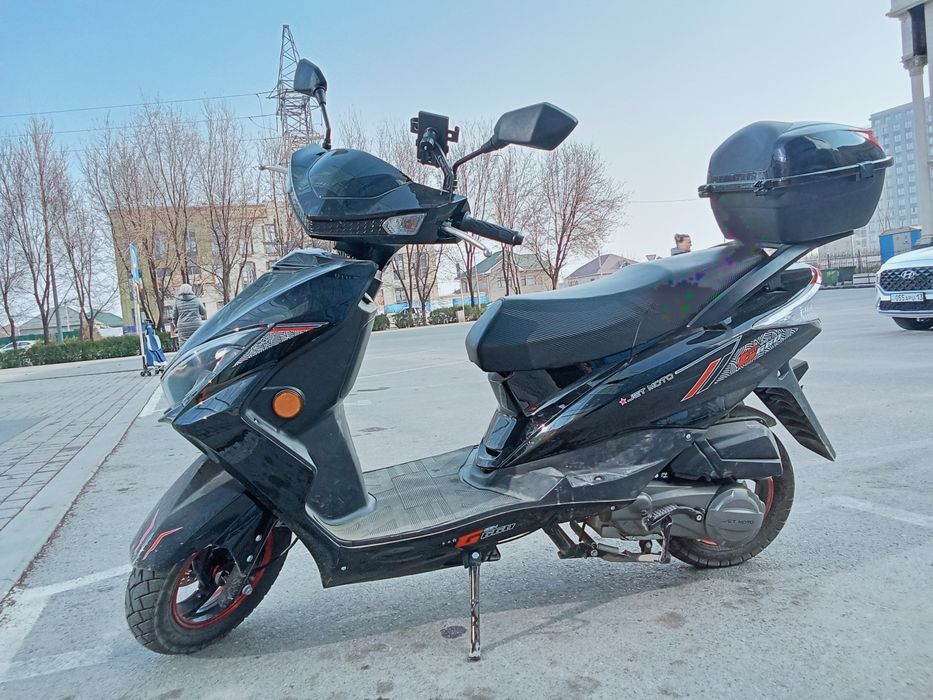 Мопед М8 про сатылады срочно