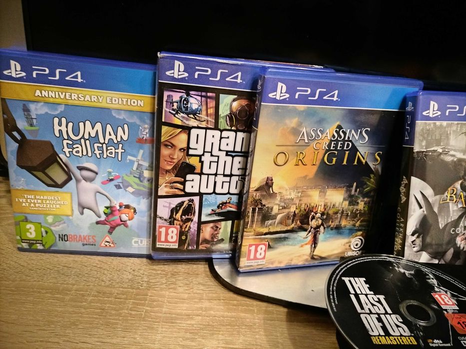 Конзола ps4 +10 игри