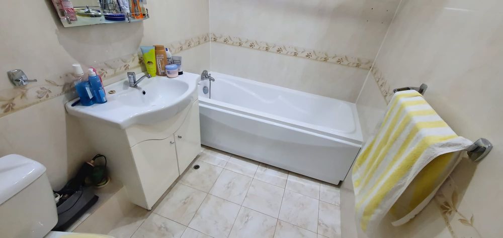 Proprietar, ofer spre închiriere apartament mobilat - 2 camere - Năvodari