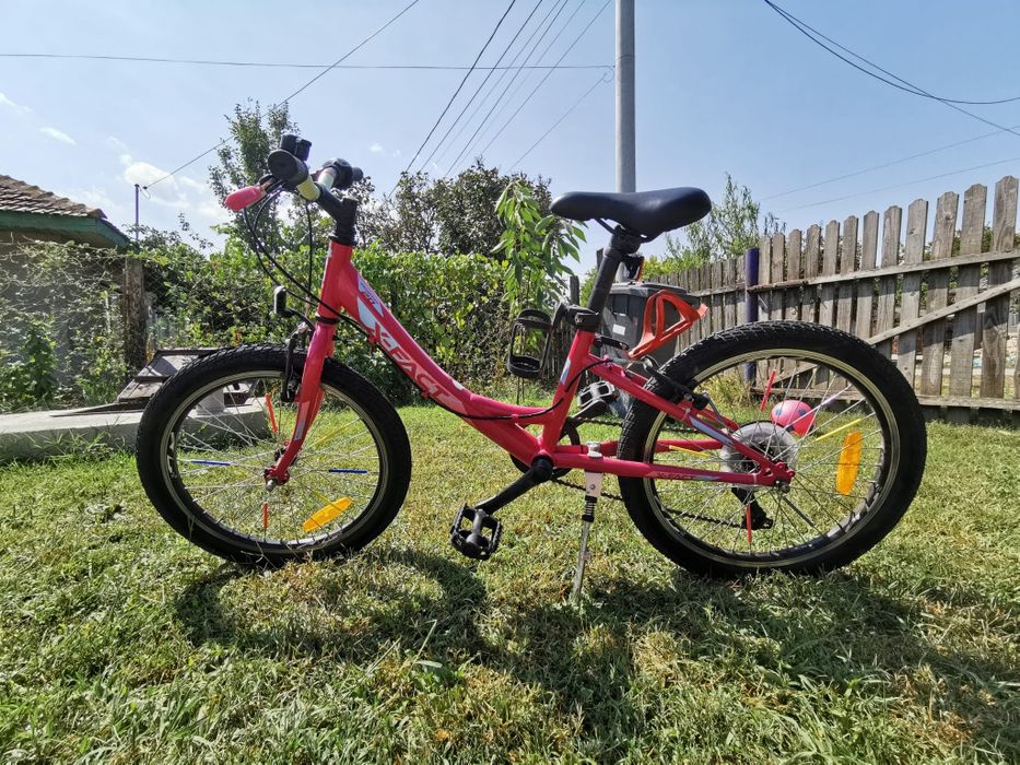 Bicicleta copii 6-9 ani
