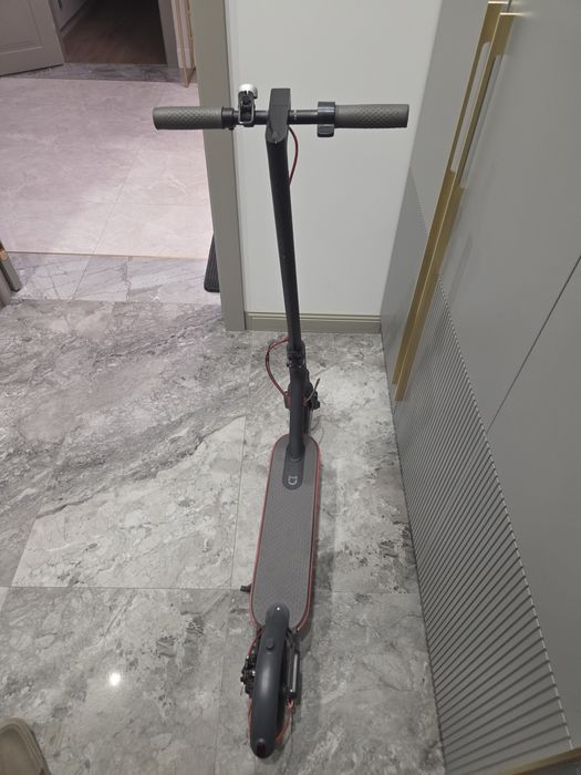Электросамокат Xiaomi m365