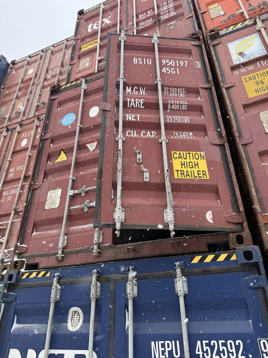 Контейнер морской 40футовой.