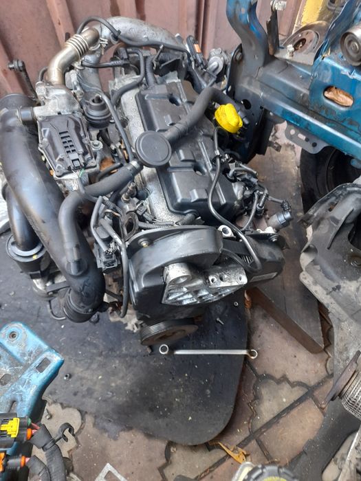 Megane 3.motor 19 fara anexe si alte piese
