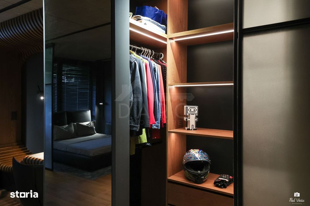 Studio - Concept 9