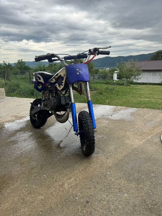 Vand motocros pentru copii intre 7 10 ani