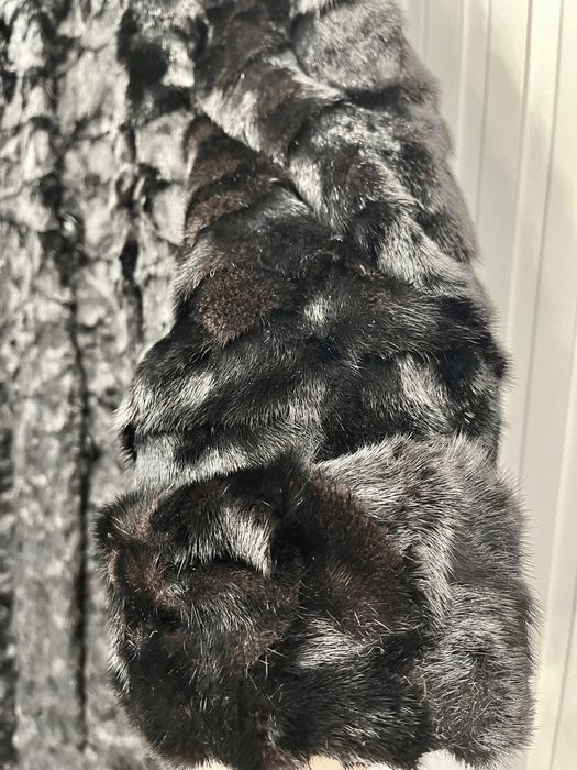 Шуба норкова черная